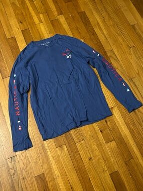 Nautica Men's Long Sleeve Crewneck Shirt - Navy with Red Accents